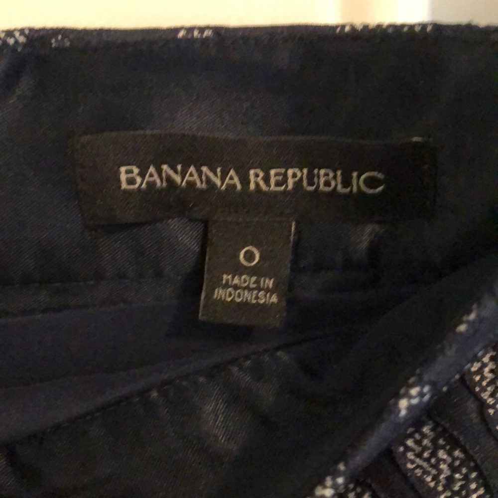 Banana Republic Leopard brocade pencil skirt - Picture 3 of 5